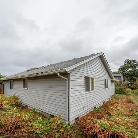 Captain Bill'S Beachhouse Lincoln City Exterior foto